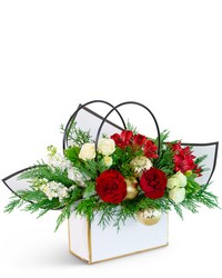 Holiday Cheer Tote -A local Pittsburgh florist for flowers in Pittsburgh. PA