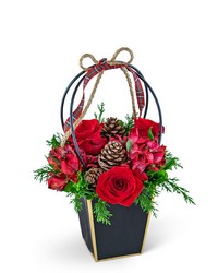 Piney Rose Holiday Tote -A local Pittsburgh florist for flowers in Pittsburgh. PA